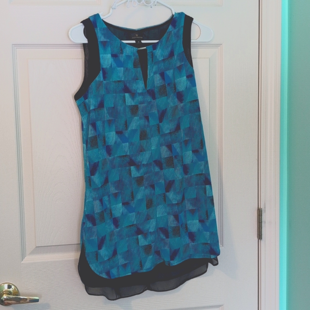 Worthington S Geometric blue and green design work top